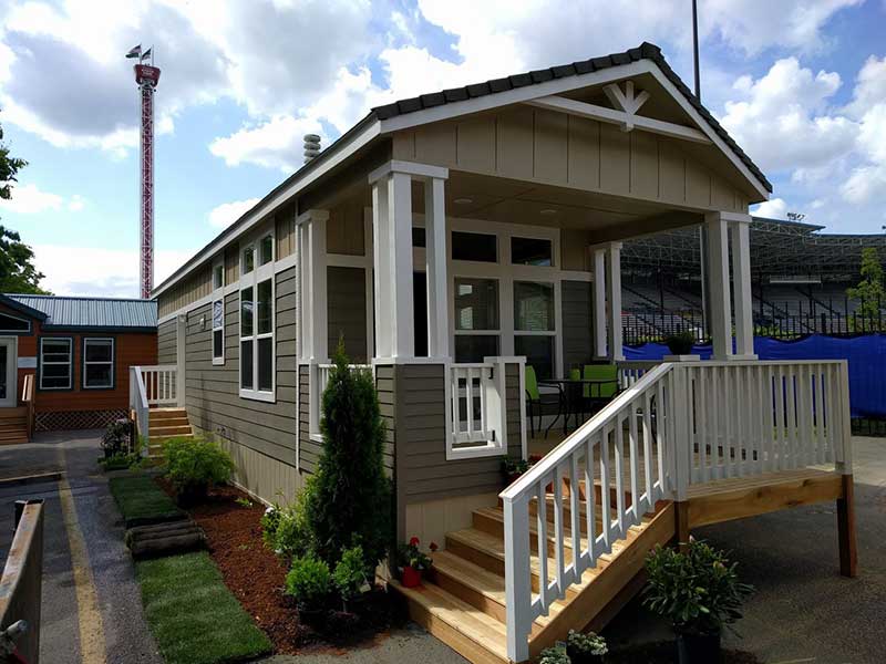 Small homes with porches