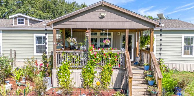 23 Double Wide Mobile Home Front Porch Ideas