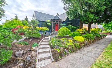 1938 Tudor House