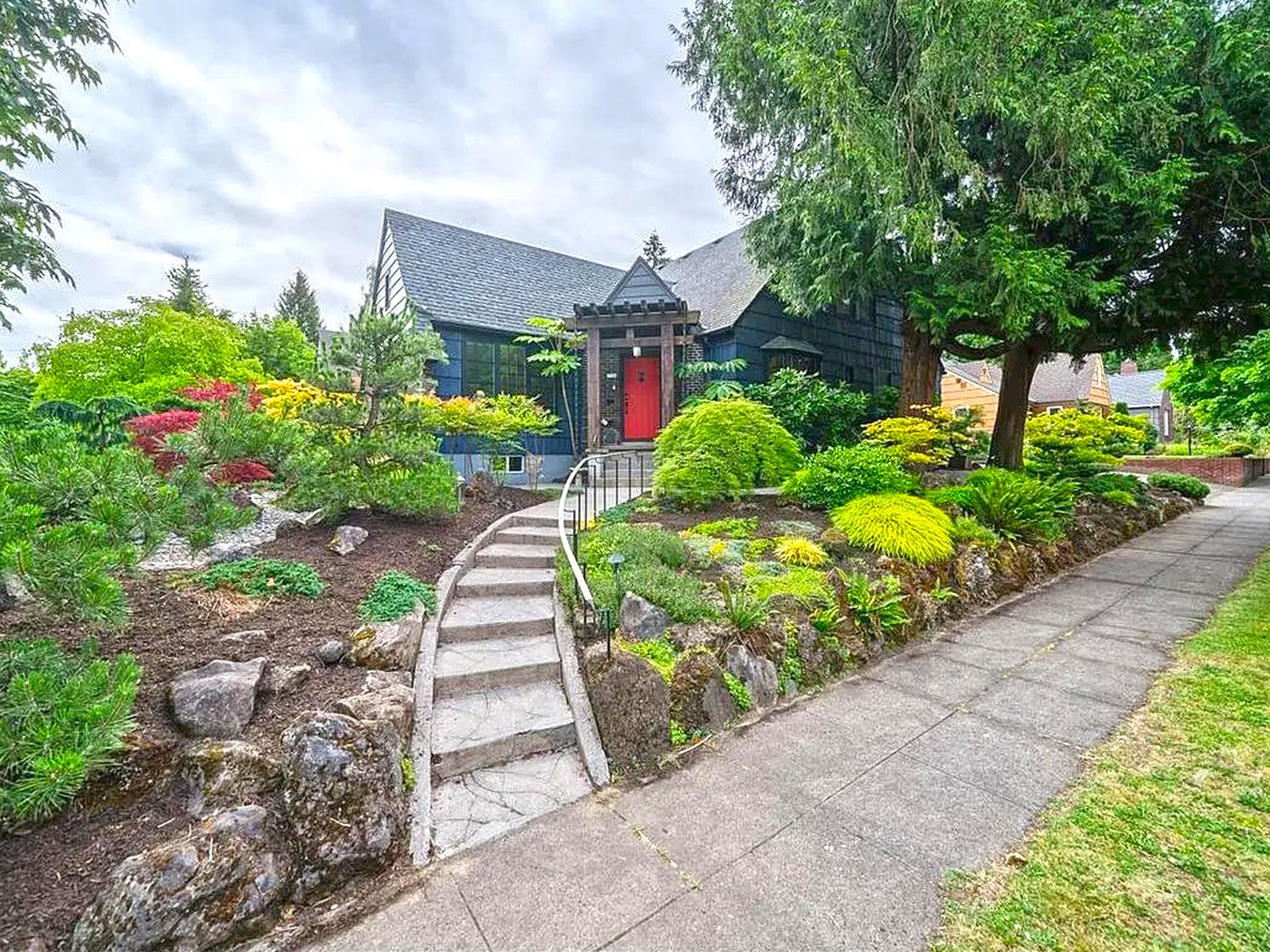 1938 Tudor House
