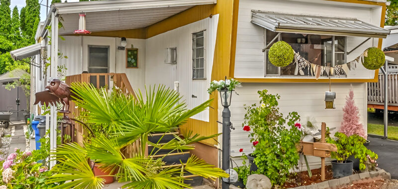 1964 Single Wide Mobile Home Remodel: Inspiring Exterior & Interior Makeover Ideas