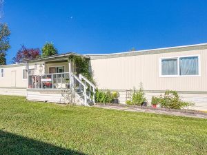 Charming 1974 Single Wide Mobile Home: Inspiring Makeover Ideas