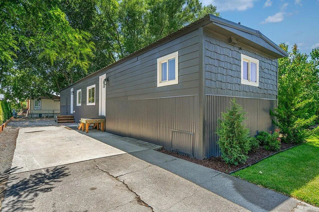 Step Inside This Stunning 1976 Single Wide Mobile Home Makeover