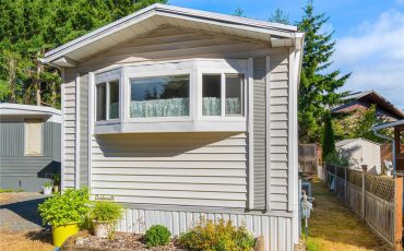 1986 Single Wide Mobile Home Makeover