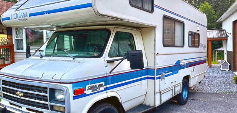 Inside a 1993 Tioga Class C RV Motorhome Remodel That Feels Like Home