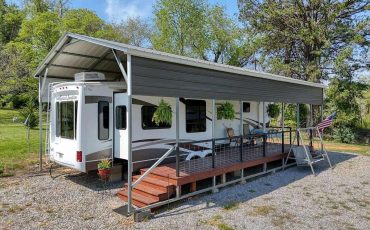 2006-Fifth-Wheels-Camper-Remodel Exterior