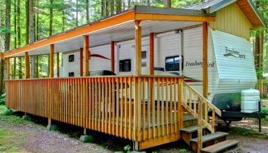 2007 RV Trailer Makeover Exterior