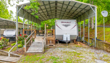 2013 Hideout Travel Trailer Exterior