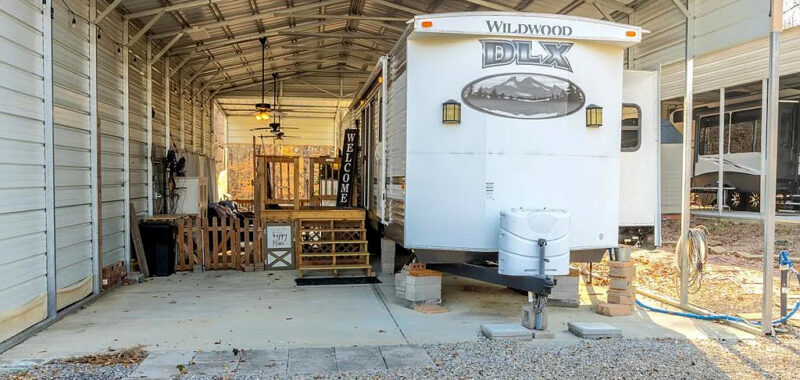 2014 Wildwood Travel Trailer Makeover: Inspiring Permanent RV Site Ideas