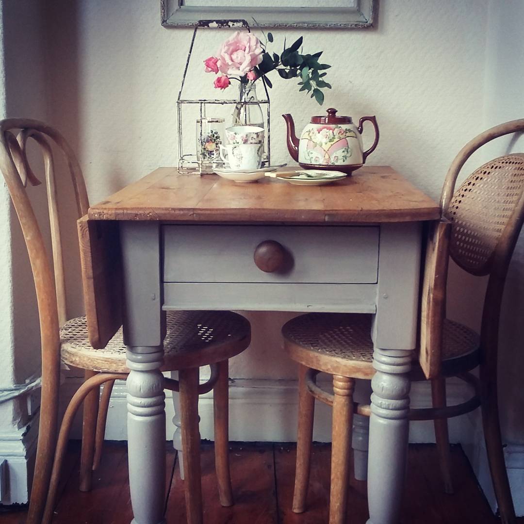 double-drop-leaf-pub-table