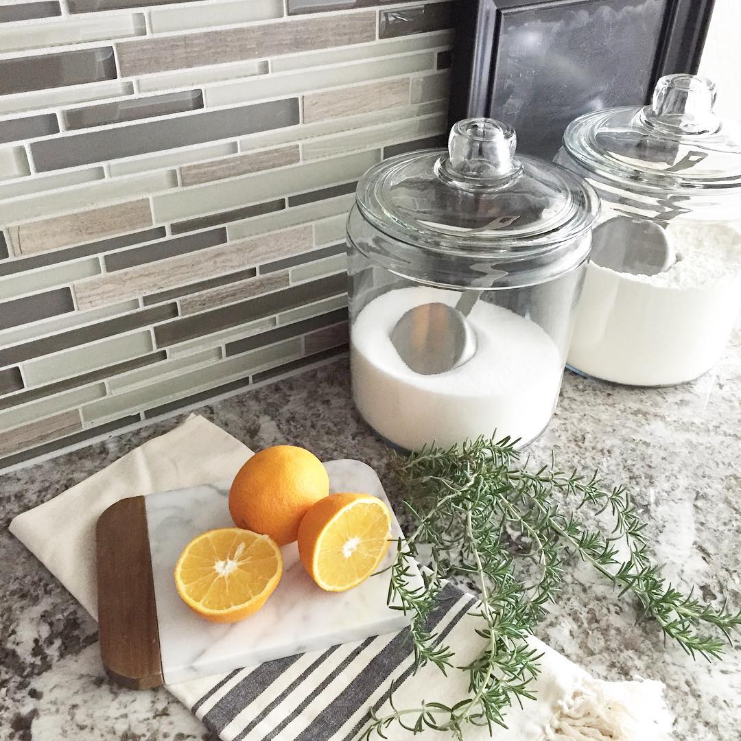 glass-kitchen-canisters