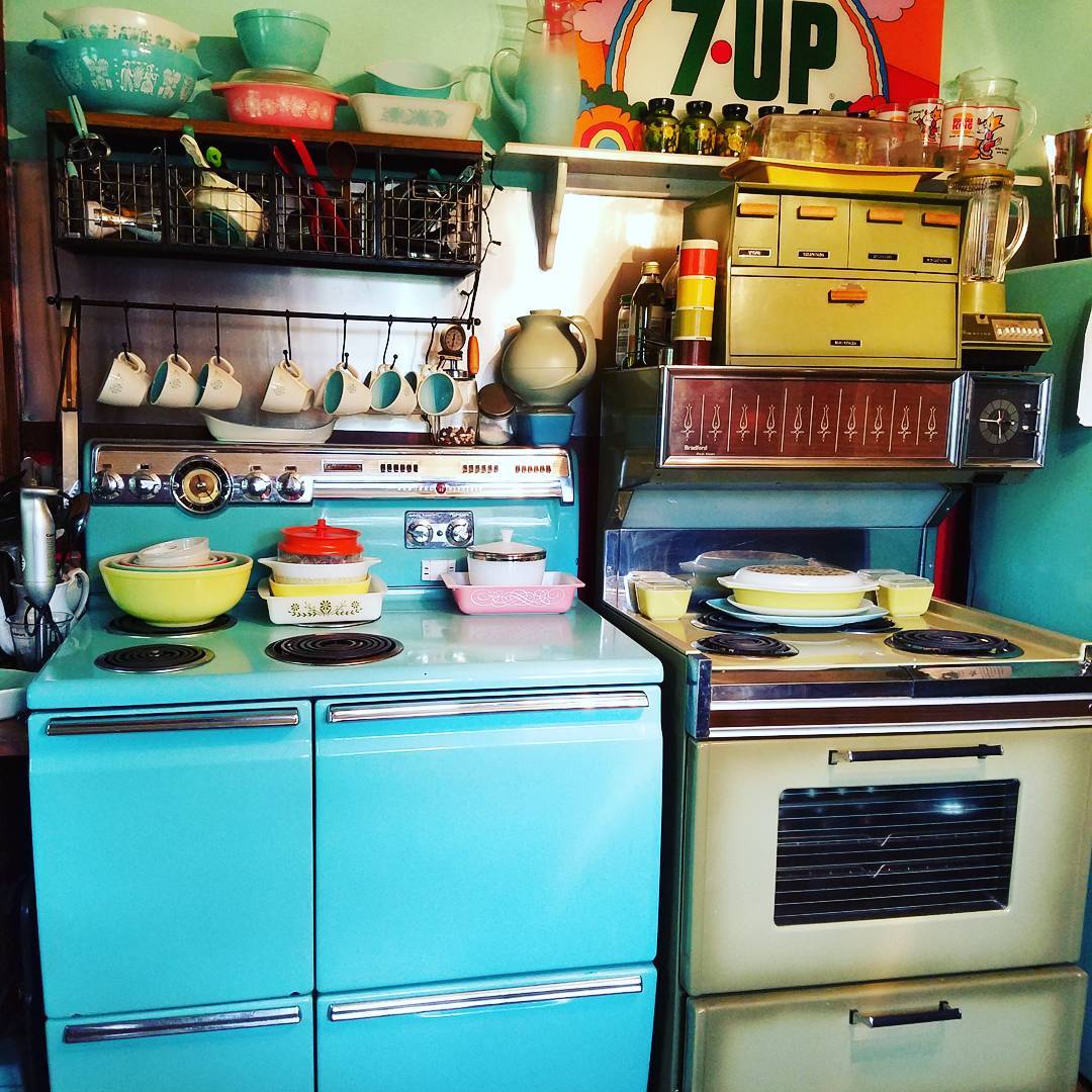 retro-kitchen-decor-ideas-7