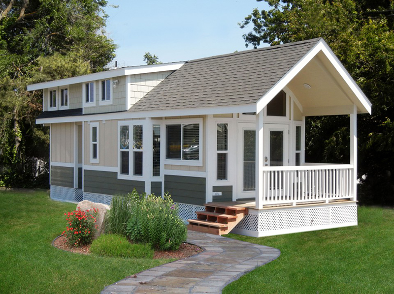 Small homes that look like houses