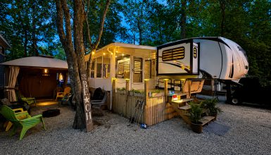 2021-Forest-River-Sabre-fifth-wheel-exterior