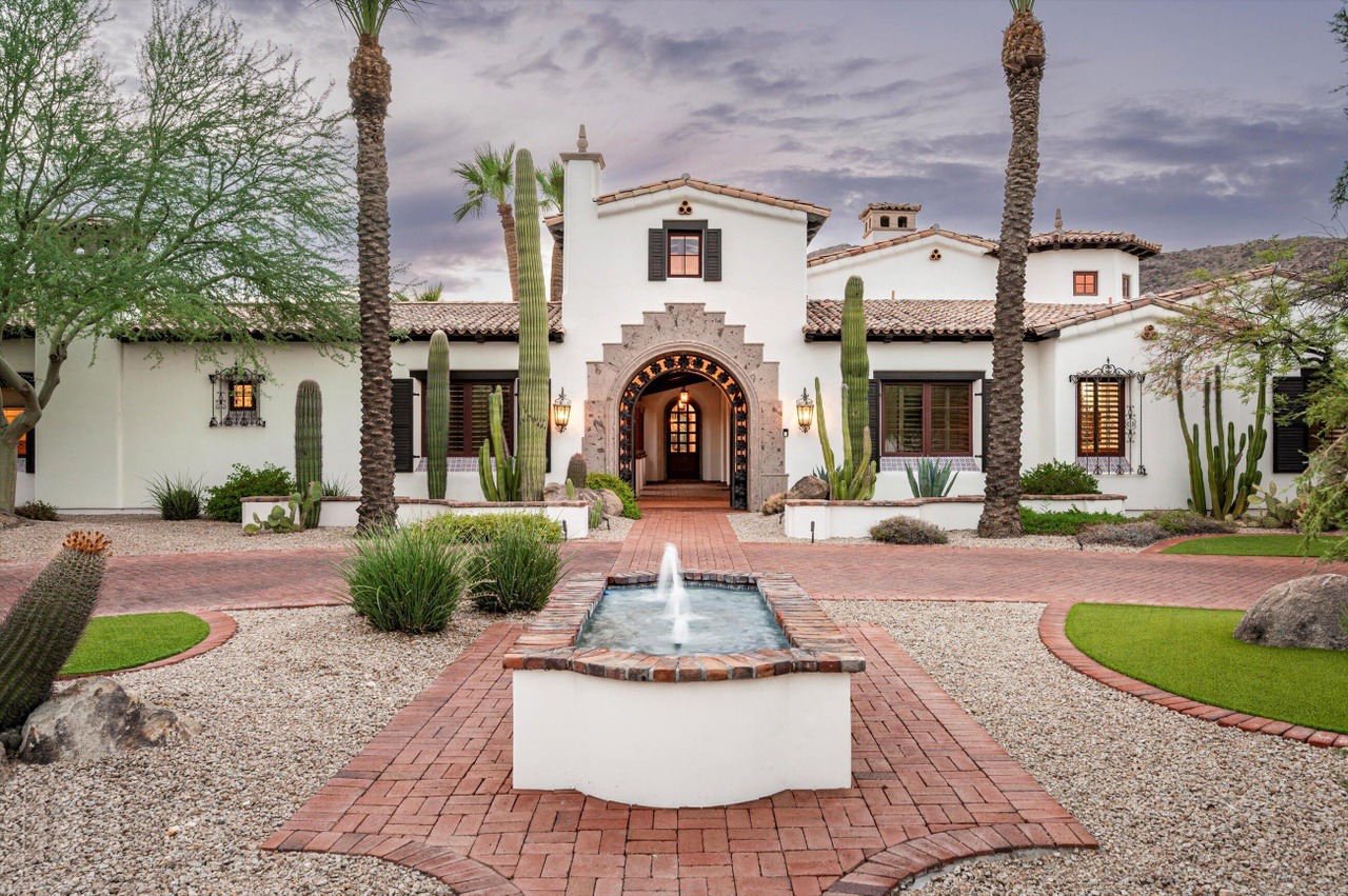 25 Hacienda Old Mexican House Ideas: Timeless Charm for Your Dream Home