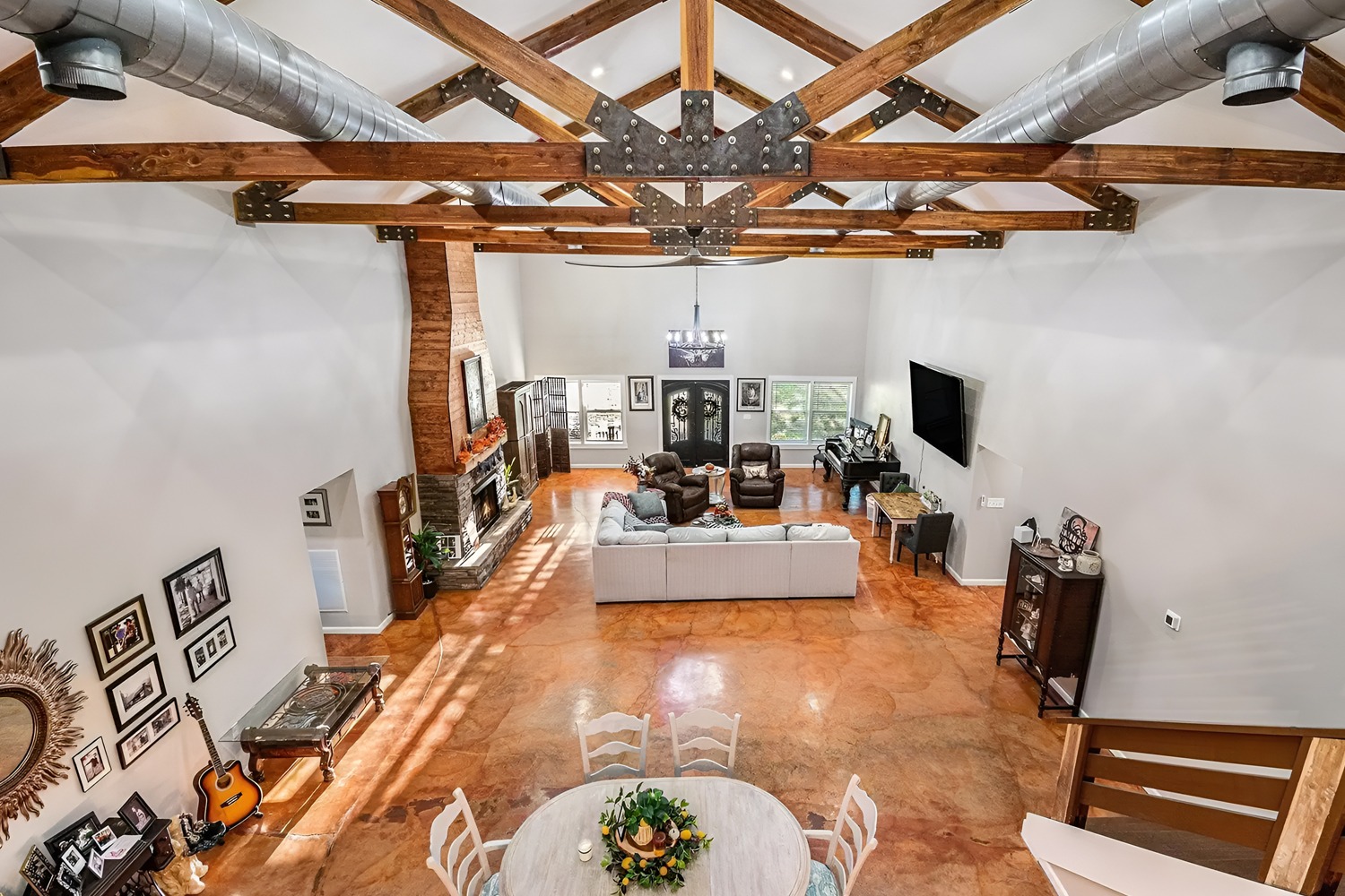 15 Barndominium Living Room Ideas for a Cozy Rustic Modern Home