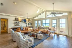 Beach House Living Room Designs That Capture Relaxed Coastal Charm