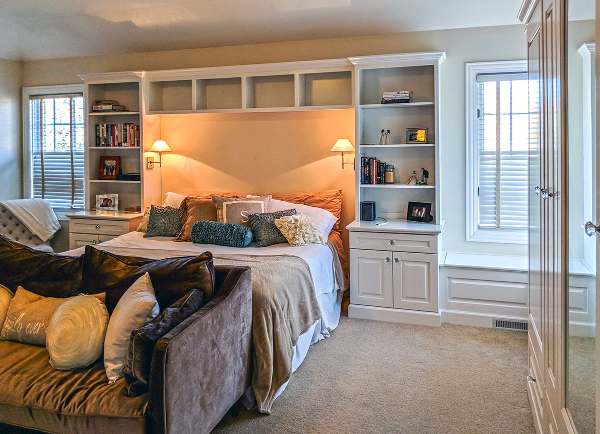 Bedroom-Built-In-Open Shelving and Cabinets Combo