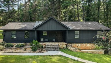 Black Ranch House Exterior Ideas for Curb Appeal