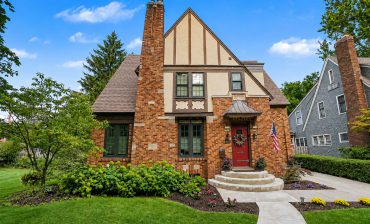 Classic-Red-Brick-Tudor-Exterior Design