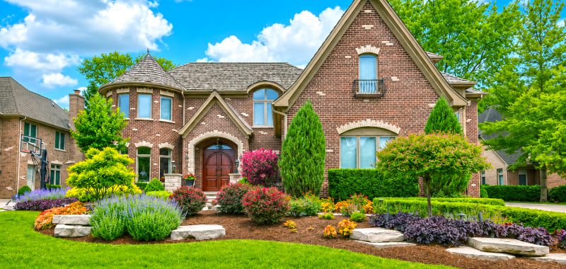Tudor House Front Yard Landscaping Ideas That Boost Curb Appeal