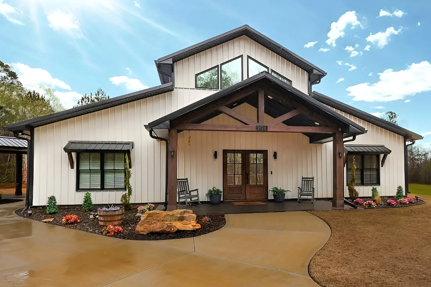 15 Farmhouse Barndominium Exterior Ideas