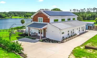 Inside a Stunning Farmhouse Barndominium