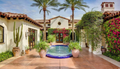 Hacienda-Style-Home-Courtyard Design