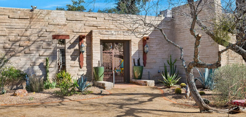 Hacienda Style Home Design: Spanish Charm for Every Room