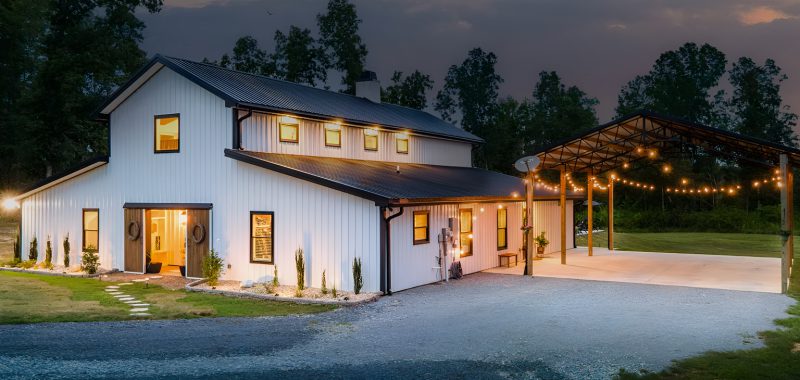 Luxury-Barndominium-Exterior Design