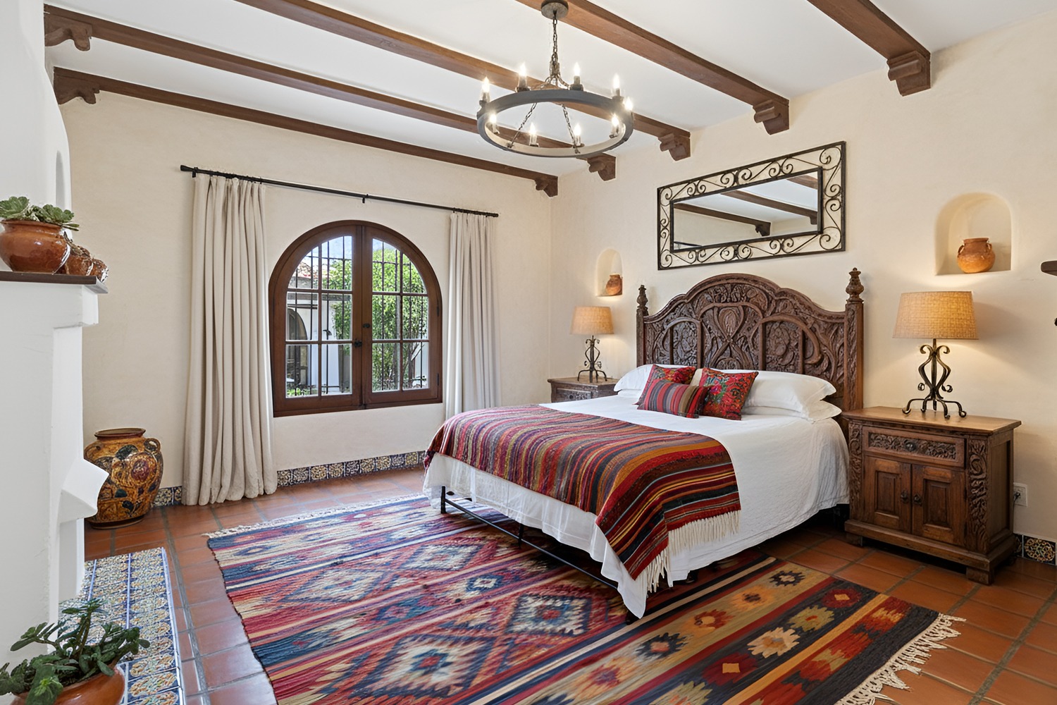 How to Design a Bedroom With a Mexican Hacienda Theme