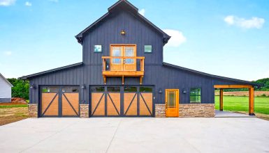 Modern Barndominium Exterior