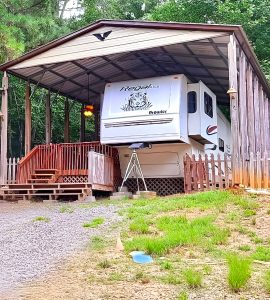 Stunning Old 5th Wheel Camper: Inspiring Remodel Ideas