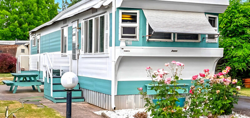 22 Inspiring Old Single Wide Mobile Home Exteriors