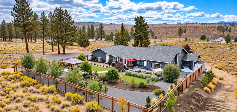 Ranch House Backyard Design Ideas