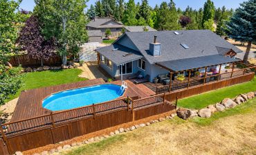 Ranch House with a Swimming Pool