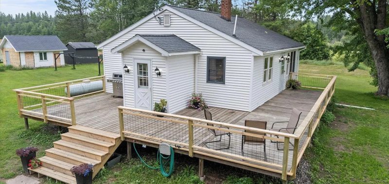 Ranch-Wraparound-Deck