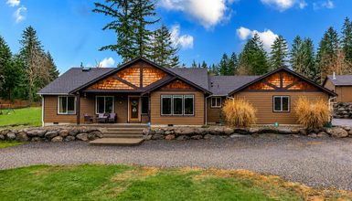 Rustic Brown Ranch House With a Warm Modern Interior