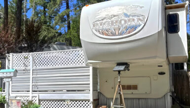 Step Inside This 2008 5th Wheel Trailer Remodel