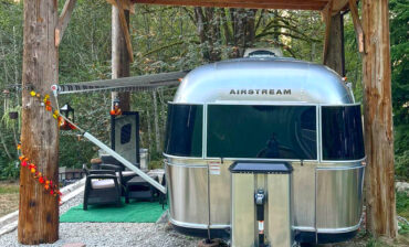 Step Inside This Stunning 2018 Airstream Classic