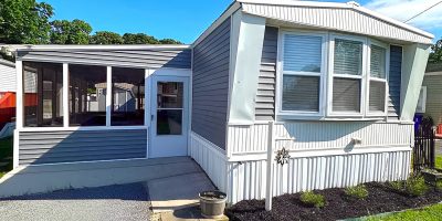 Stunning 1984 Single Wide Mobile Home