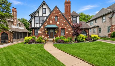 Tudor-House Exterior-Curb-Appeal