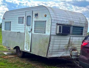 Vintage Camper Trailer Buying Guide