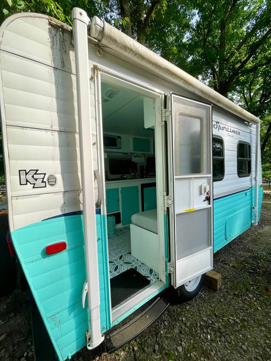 Vintage Caravan