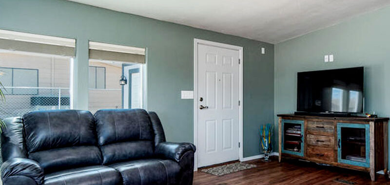 5 Best Interior Doors for A Mobile Home